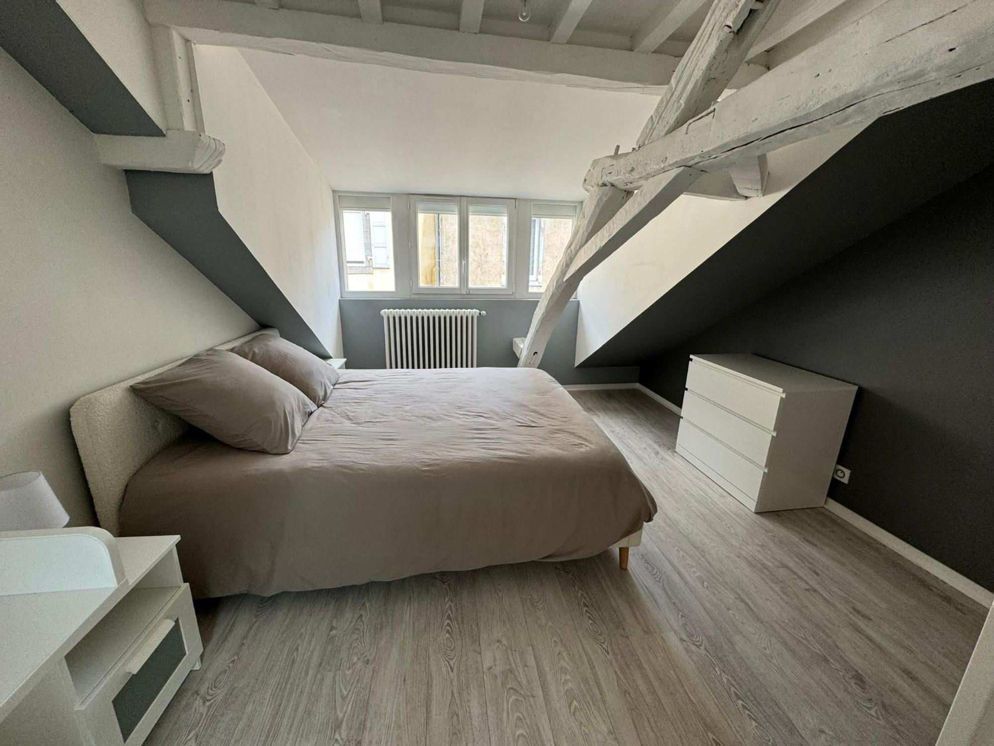 Appartement En Centre-Ville - Local Velos Disponible Mayenne Eksteriør bilde